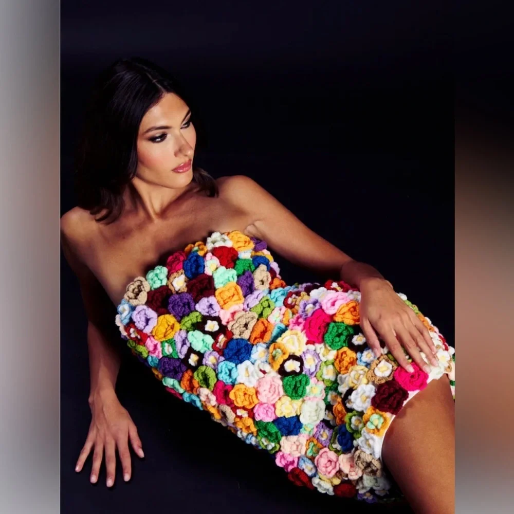 NWT Strapless floral Crochet Dress - Picture 7 of 10